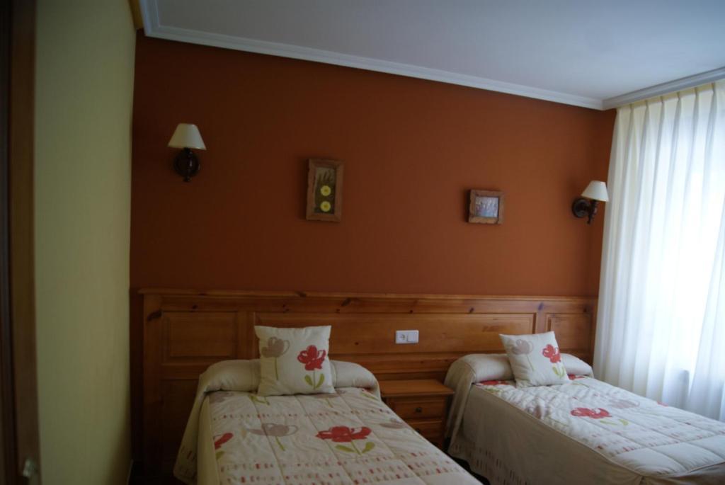 Hotel Garganta Del Cares ポンセボス 部屋 写真